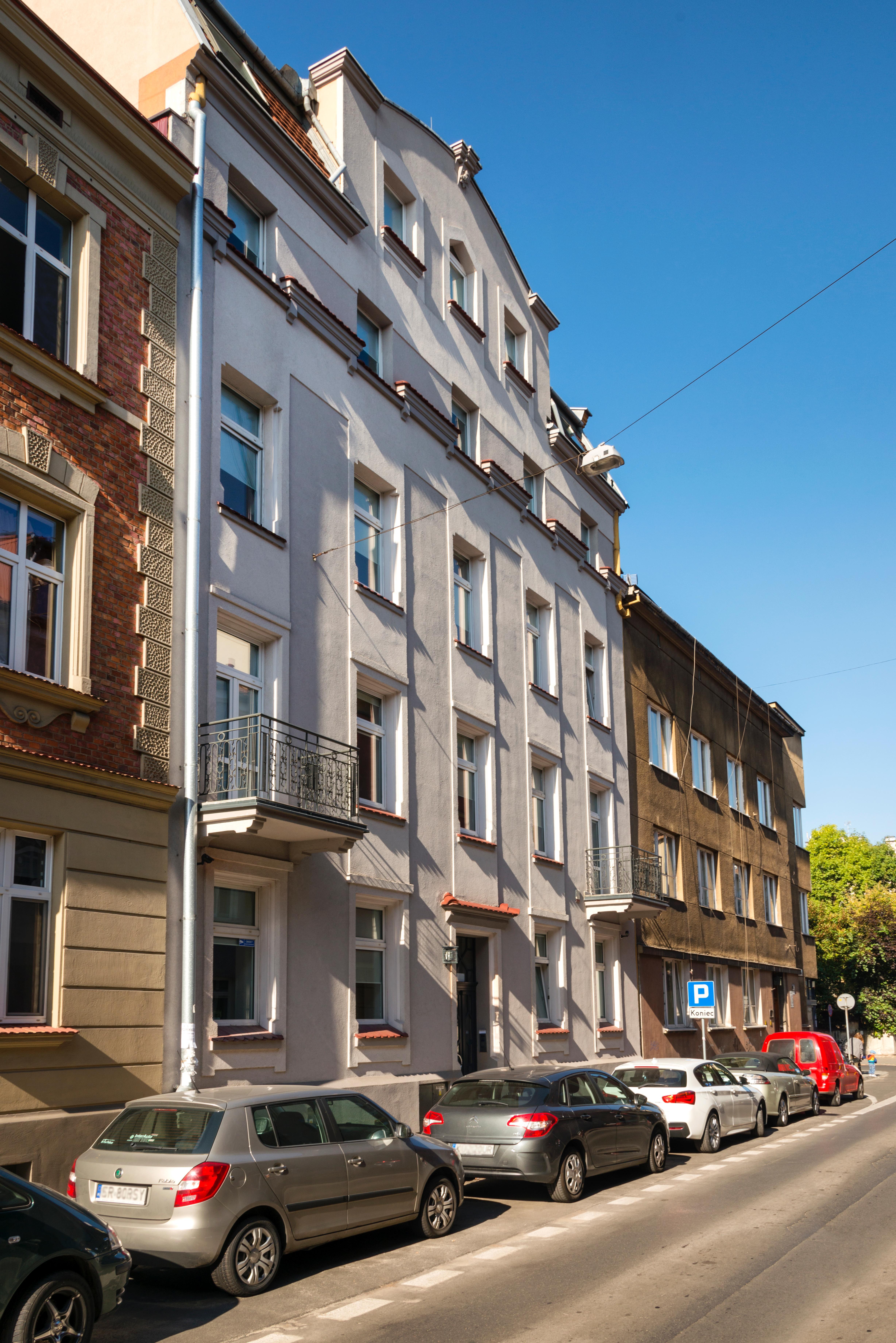 Emaus Aparthotel